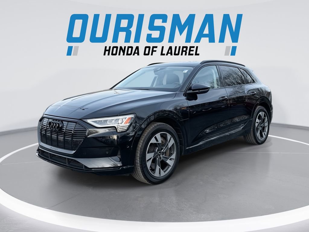 Used 2023 Audi e-tron Premium image 1