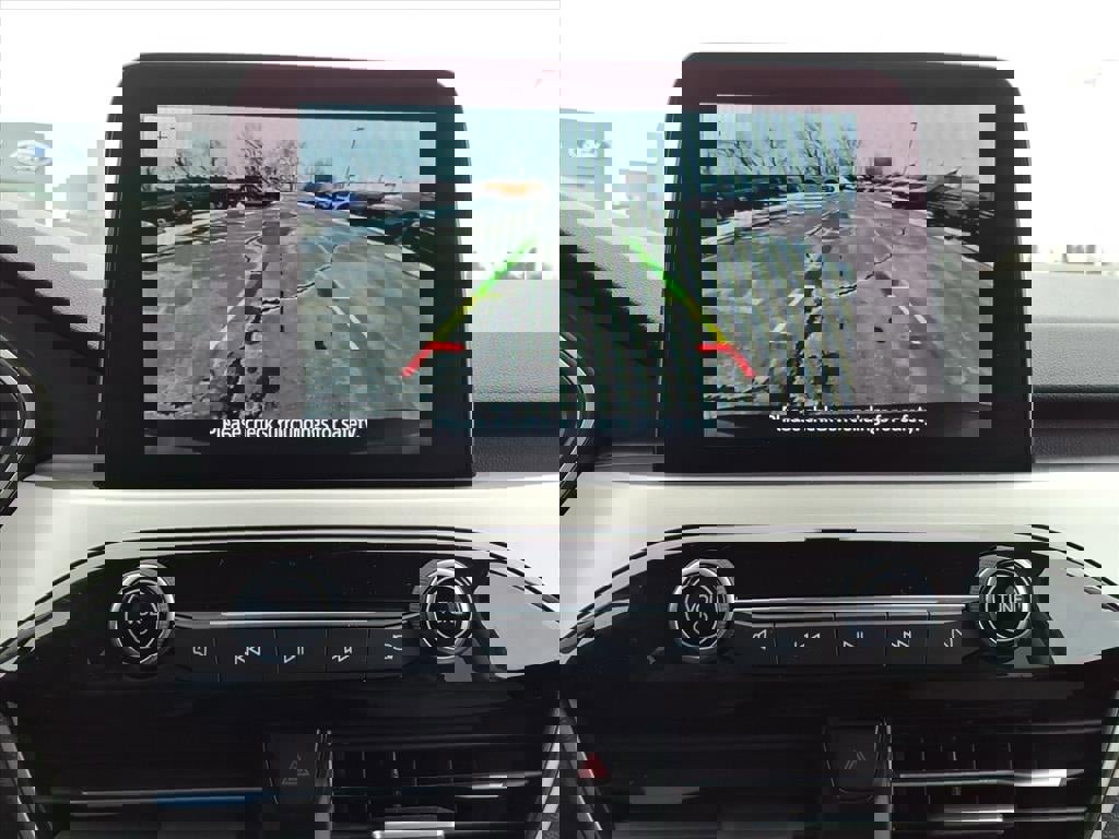 Used 2022 Ford Escape SE w/ Convenience Package image 21