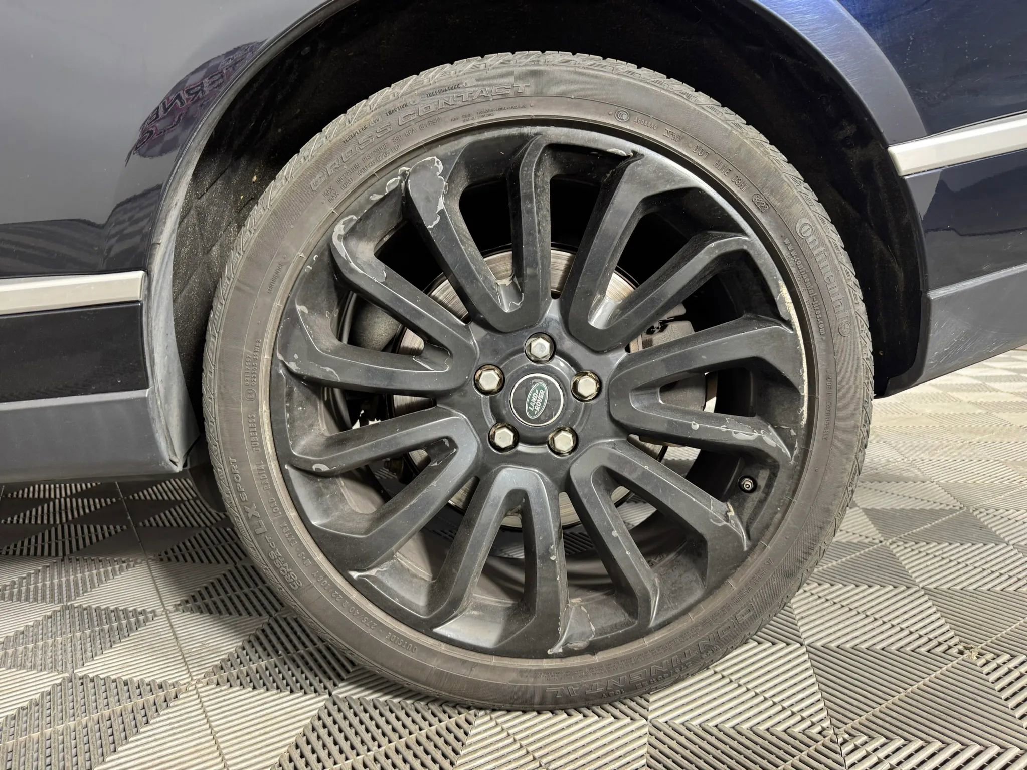 Used 2014 Land Rover Range Rover Autobiography AWD/4WD image 46