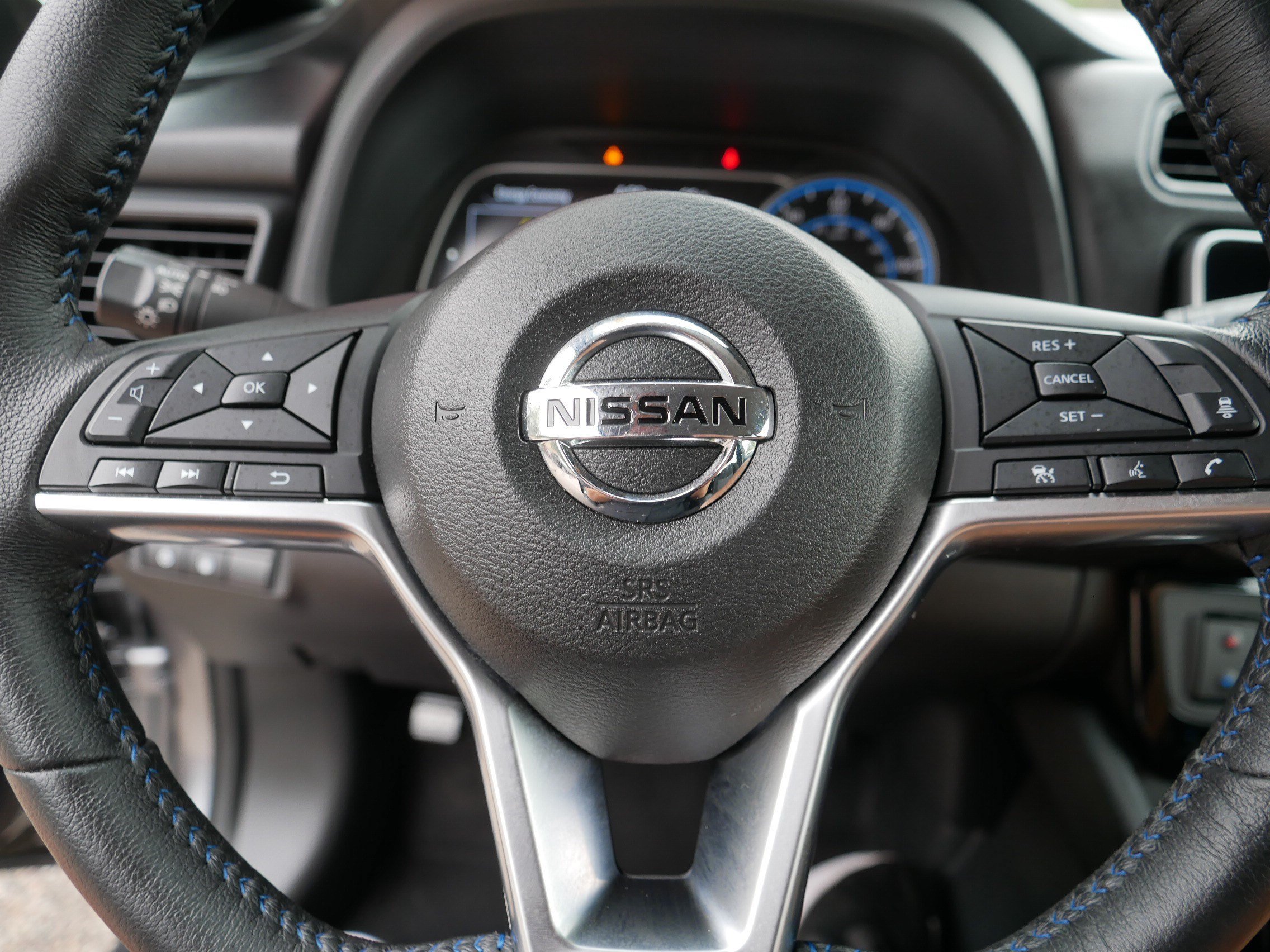 Certified 2021 Nissan Leaf SV FWD image 25