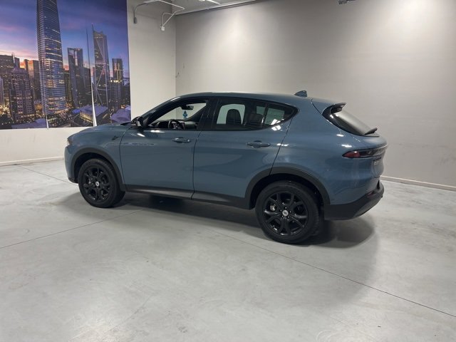 Used 2023 Dodge Hornet GT w/ Tech Pack w/o Parking image 4