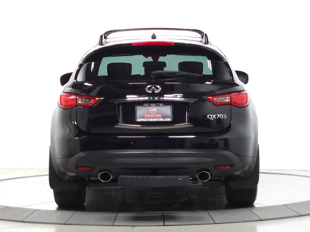 Used 2017 INFINITI QX70 AWD w/ Premium Package image 6