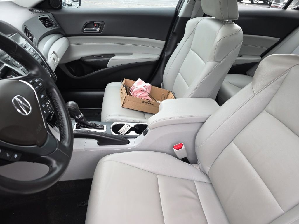 Used 2017 Acura ILX image 20