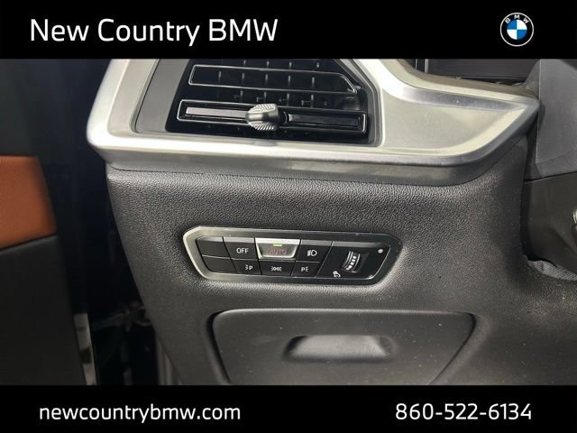 Used 2023 BMW X7 xDrive40i w/ Executive Package AWD/4WD image 13