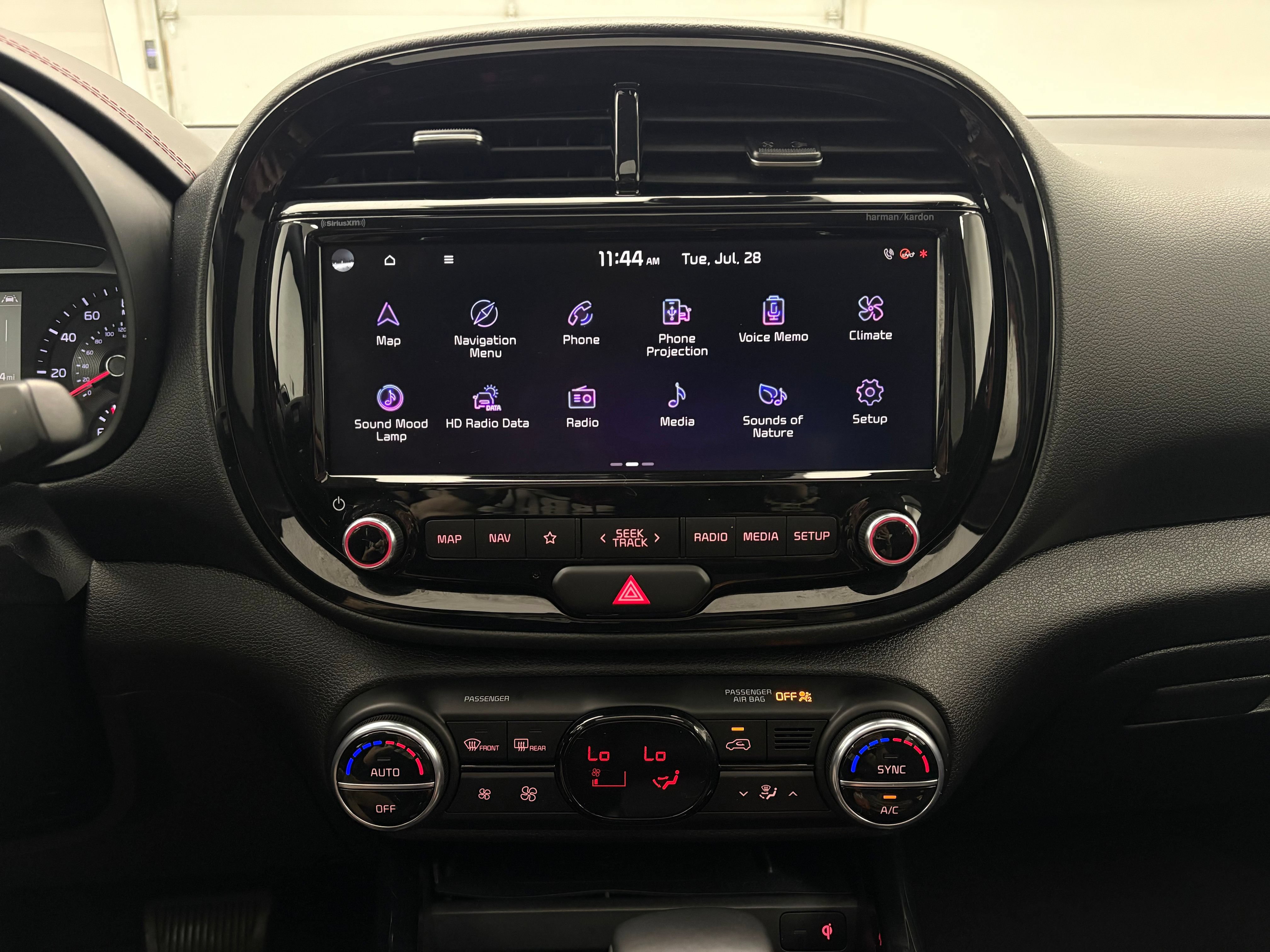 Used 2022 Kia Soul Turbo FWD image 23