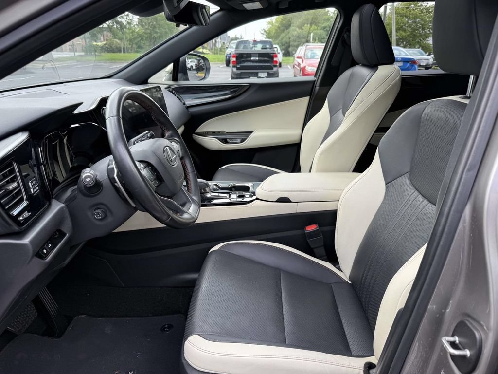 Used 2024 Lexus NX 350h AWD image 14