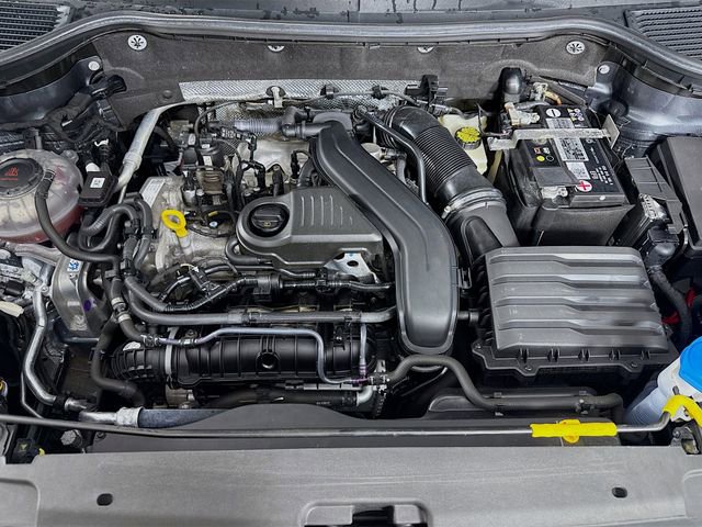 Used 2022 Volkswagen Taos S image 28