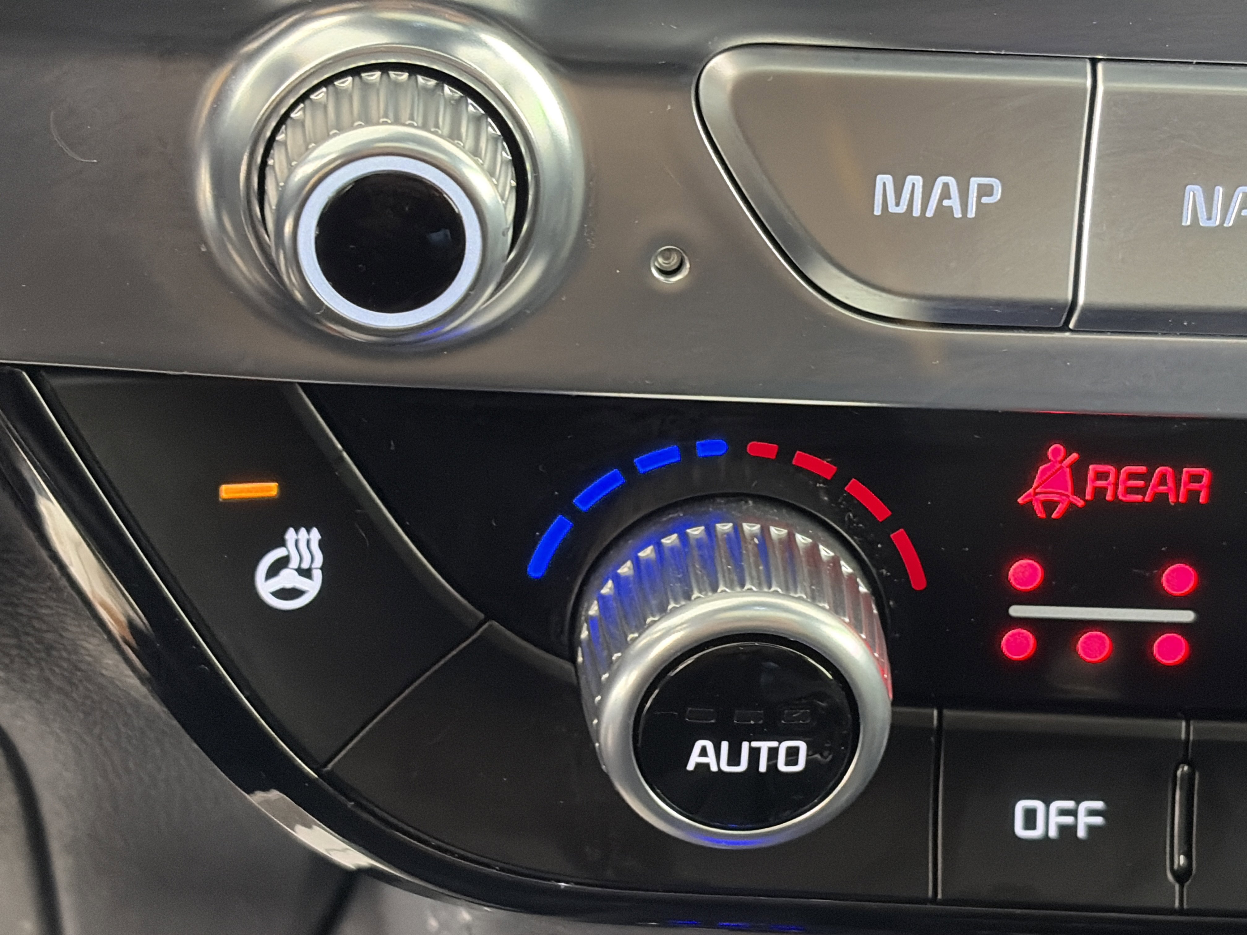 Used 2023 Kia Telluride SX Prestige X-Pro image 26