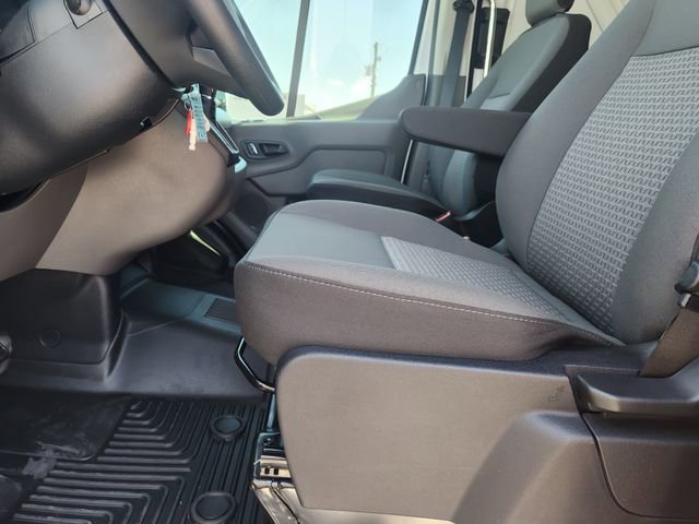 Used 2024 Ford Transit 250 148 Medium Roof RWD image 9