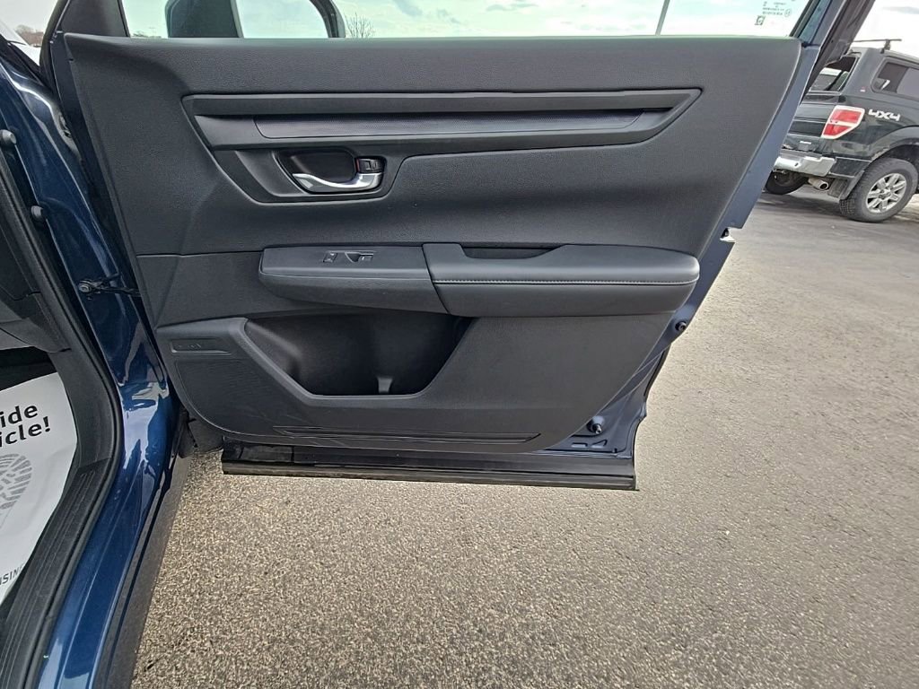 Certified 2023 Honda CR-V LX image 30