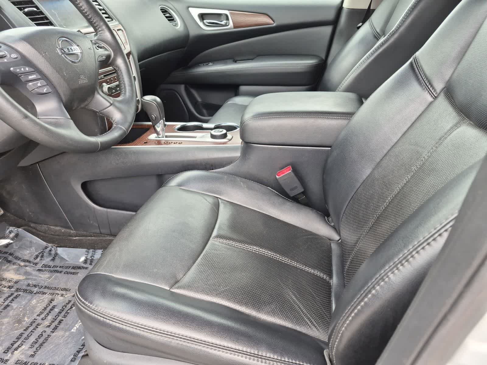 Used 2019 Nissan Pathfinder Platinum AWD/4WD image 10