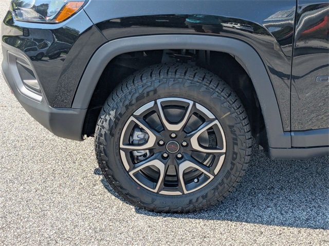 New 2025 Jeep Compass Trailhawk w/ Trailer Tow Group image 10