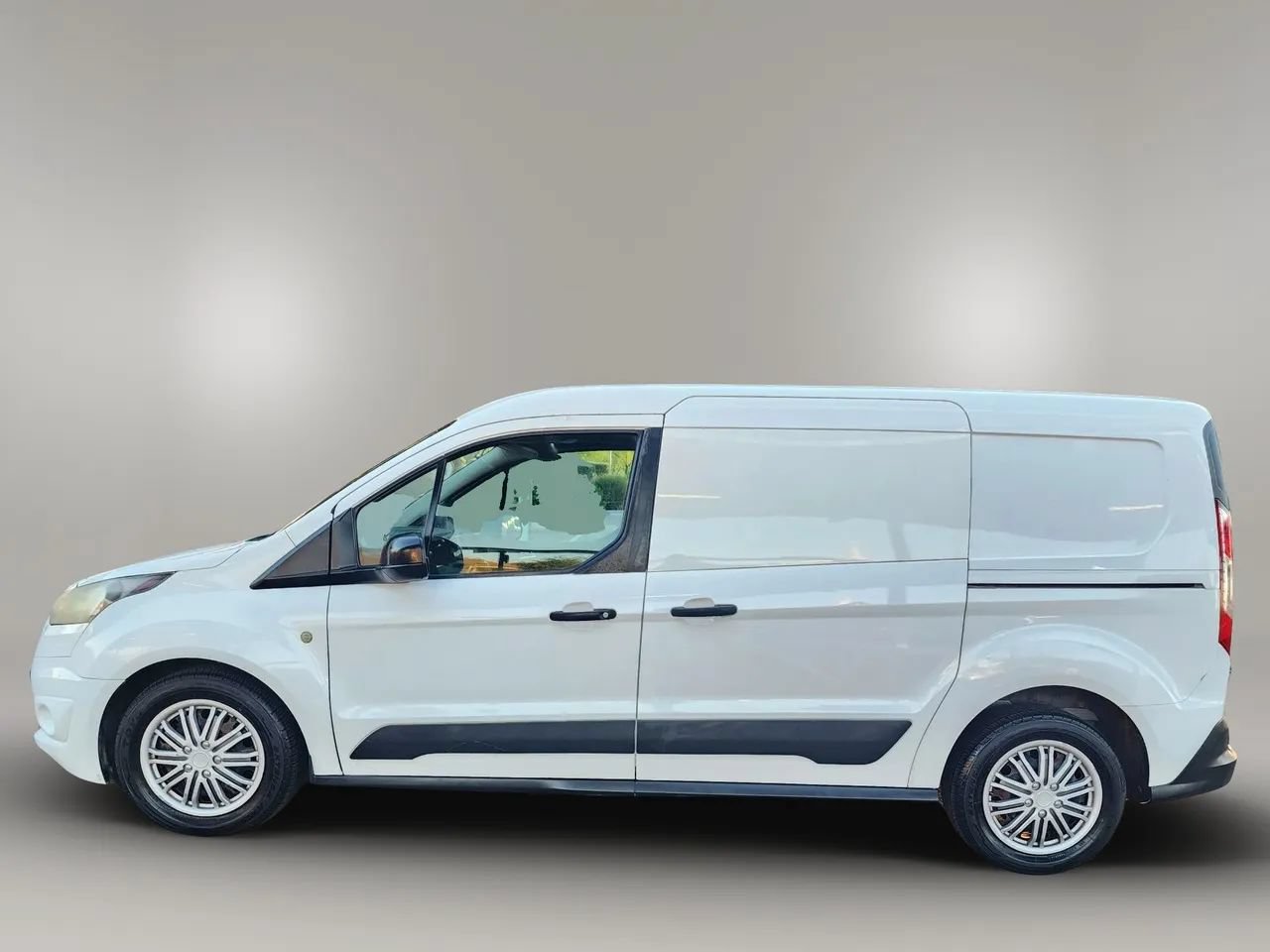 Used 2015 Ford Transit Connect XLT FWD image 6