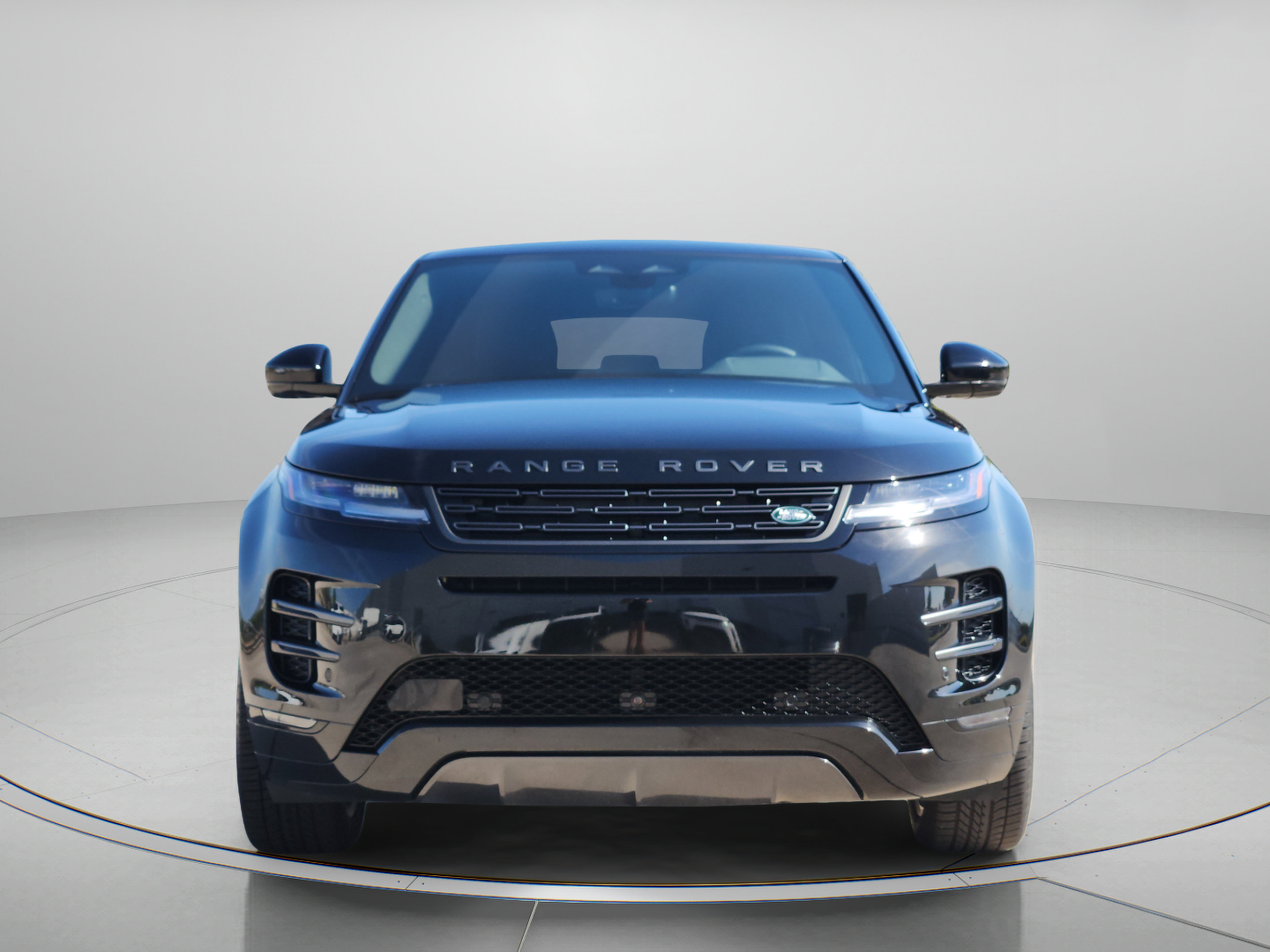 Certified 2026 Land Rover Range Rover Evoque Dynamic SE AWD/4WD image 6