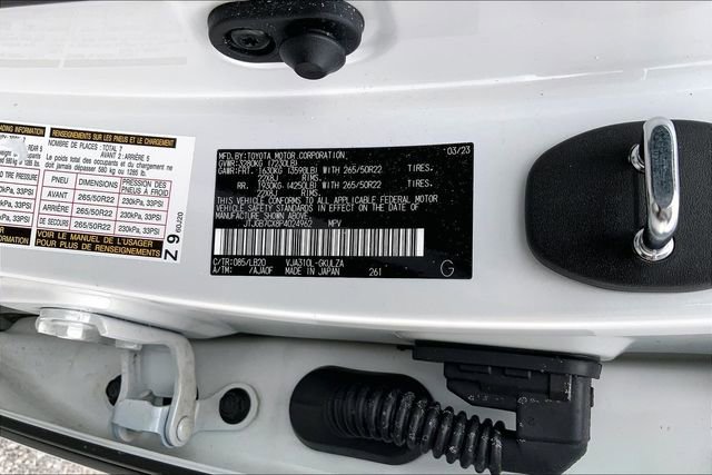 Used 2023 Lexus LX 600 4WD w/ Appearance Package image 21