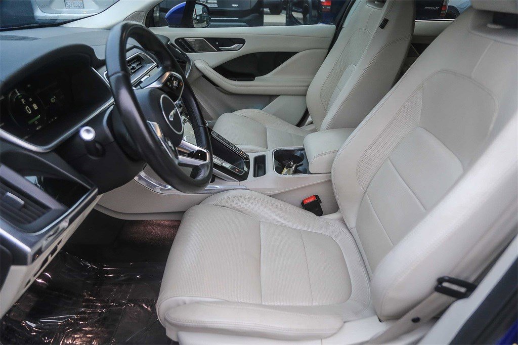 Used 2020 Jaguar I-PACE SE image 16