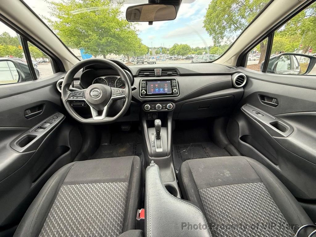 Used 2022 Nissan Versa S FWD image 13
