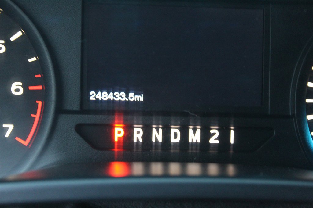 Used 2015 Ford F150 XL w/ Equipment Group 101A Mid image 8