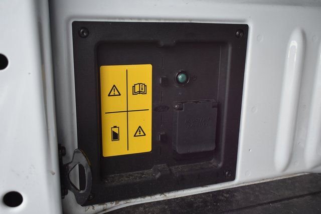 Used 2024 Ford F150 Lightning Lariat image 54