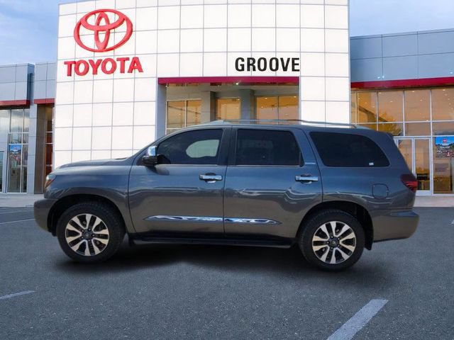 Used 2020 Toyota Sequoia Limited w/ Safety & Convenience Package AWD/4WD image 2