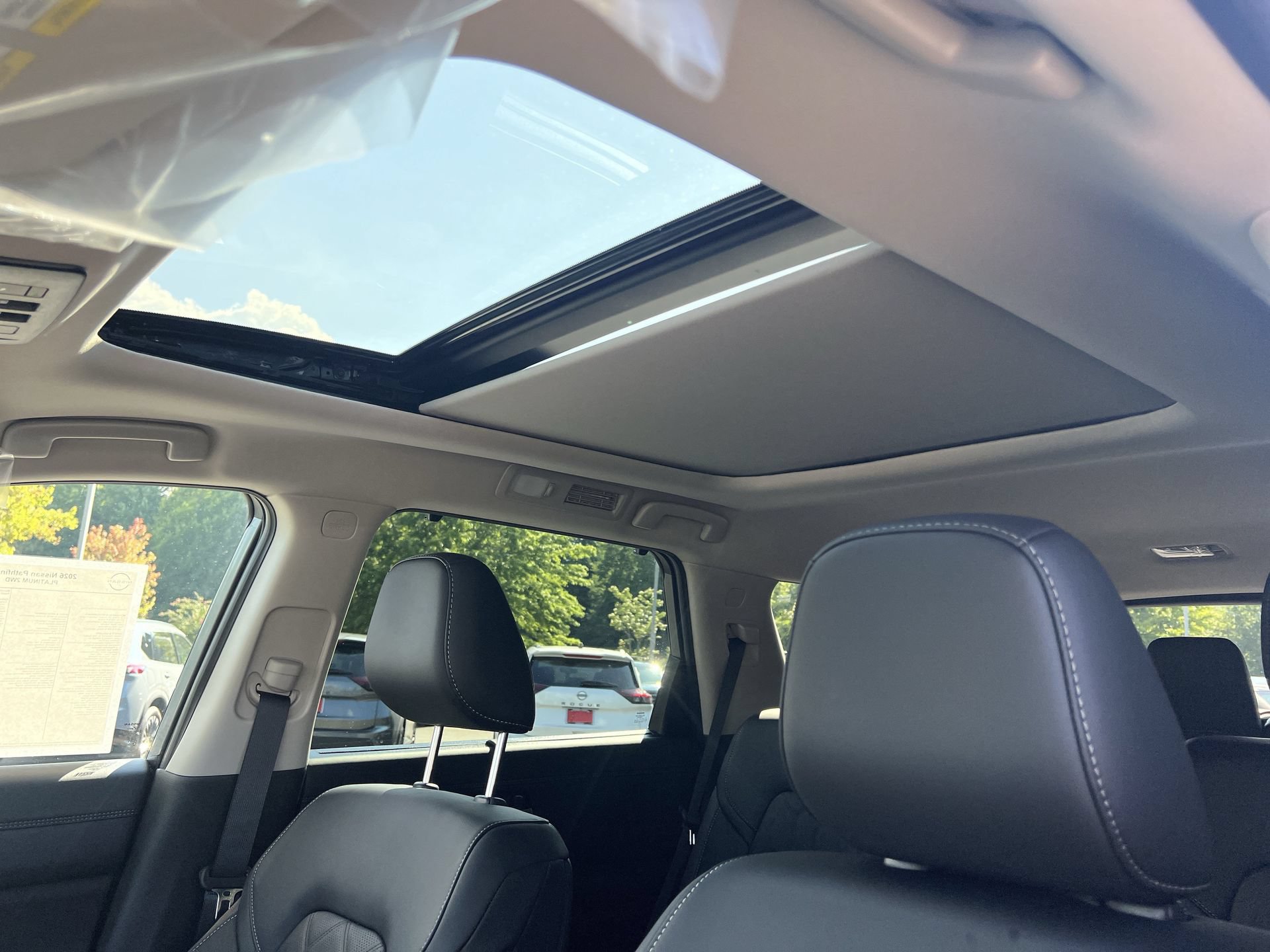 New 2026 Nissan Pathfinder Platinum FWD image 13