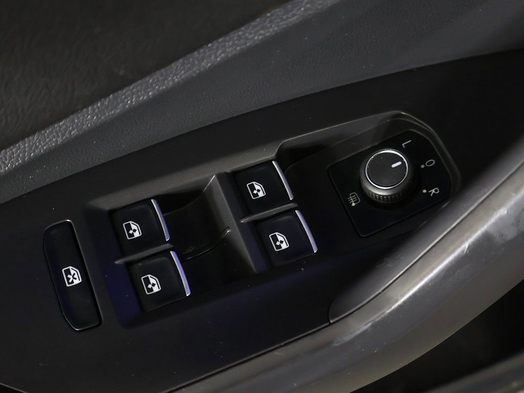 Used 2021 Volkswagen Jetta SEL Premium image 42
