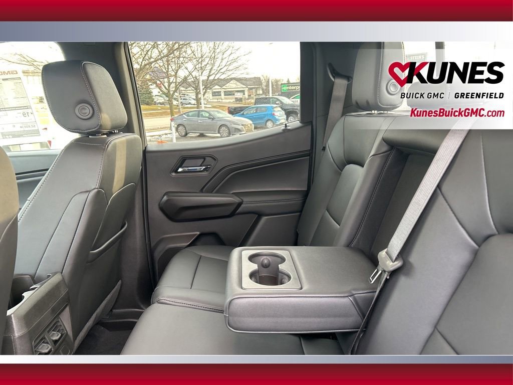 New 2026 GMC Canyon Elevation w/ Convenience Package image 39