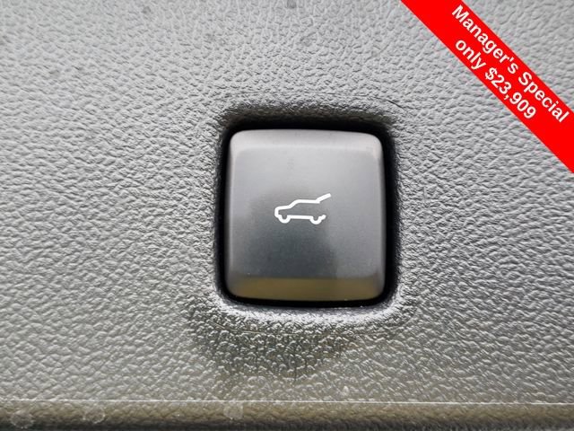 Used 2024 Ford Escape Active AWD/4WD image 8