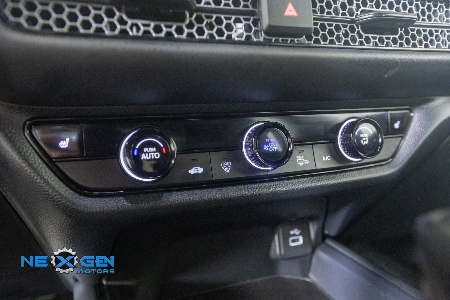 Used 2024 Honda HR-V Sport image 22