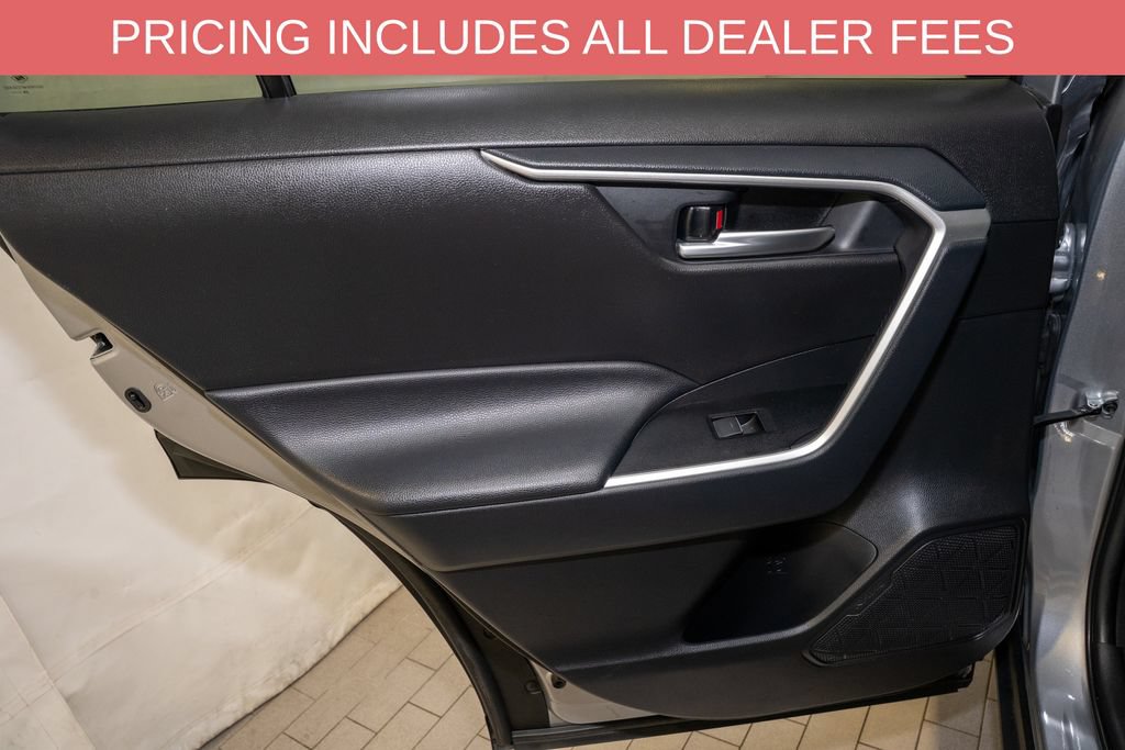 Certified 2025 Toyota RAV4 XLE FWD image 9