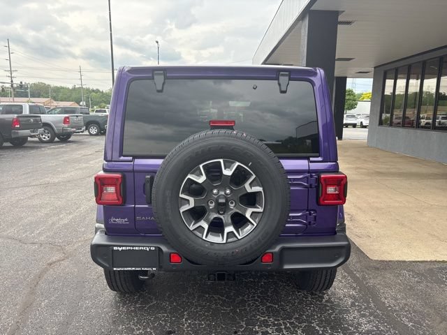 New 2026 Jeep Wrangler Unlimited Sahara AWD/4WD image 9