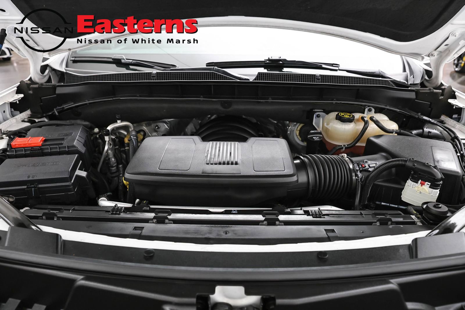 Used 2023 Chevrolet Suburban Premier RWD image 7