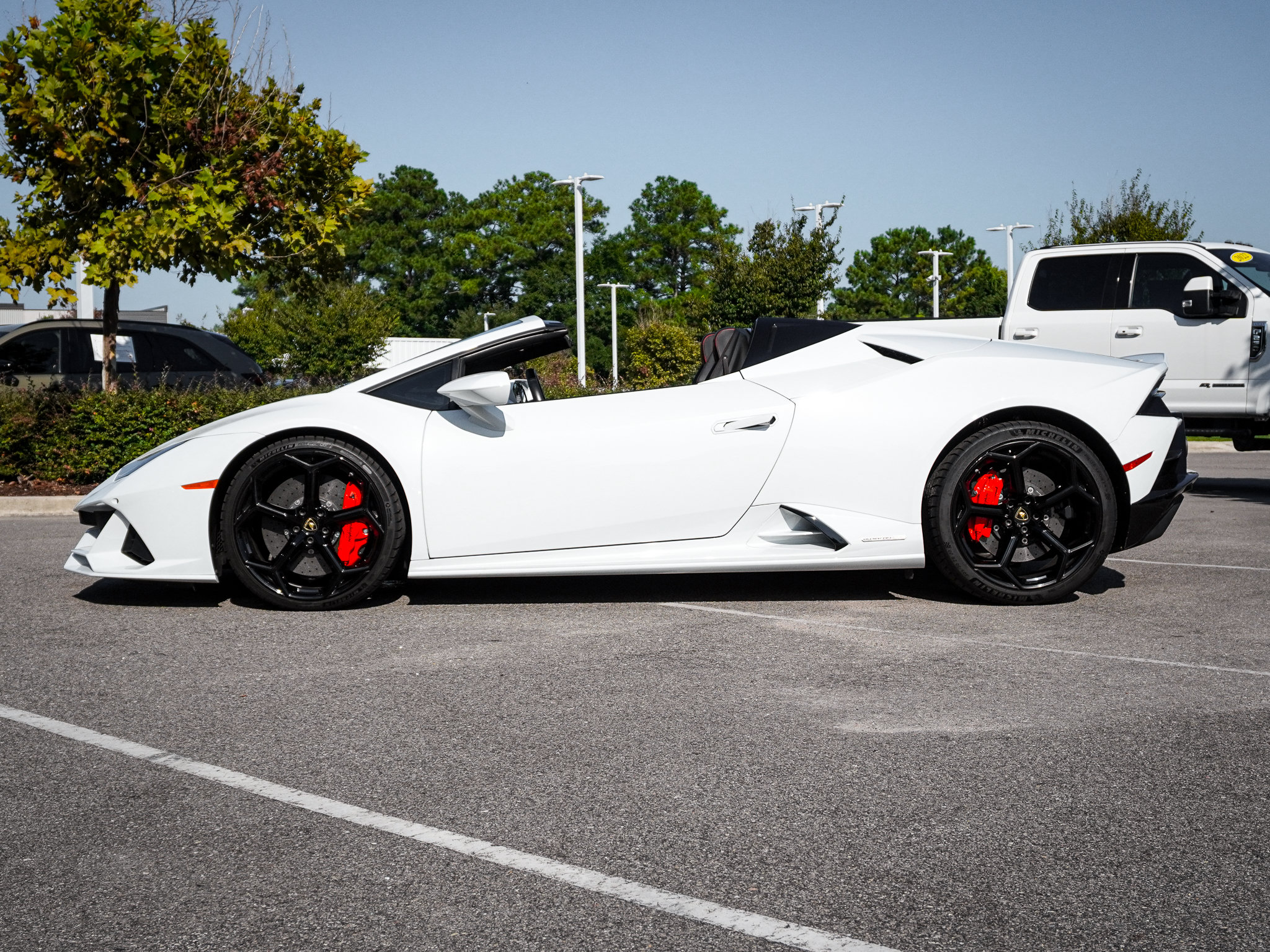 Used 2020 Lamborghini Huracan EVO AWD/4WD image 7