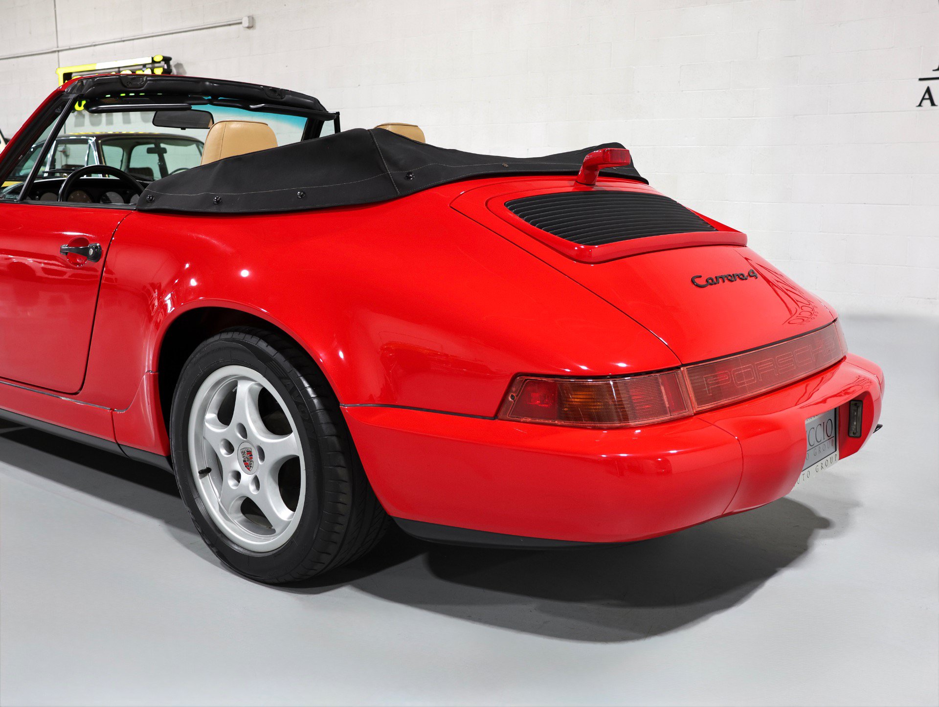 Used 1990 Porsche 911 Carrera image 32
