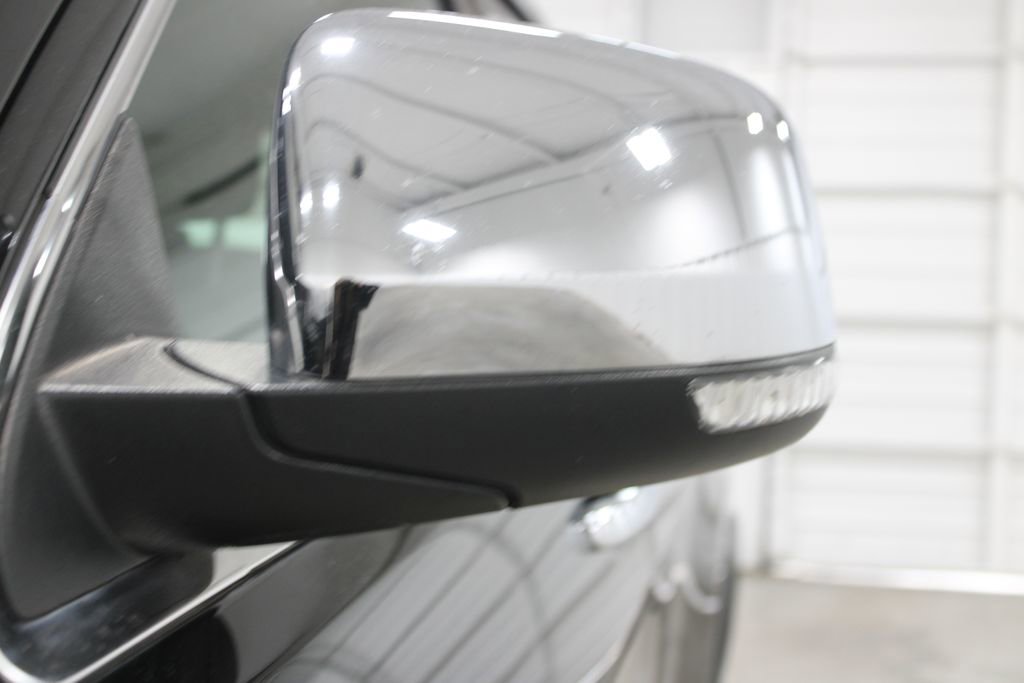 Used 2021 Jeep Grand Cherokee Limited w/ Luxury Group II image 14