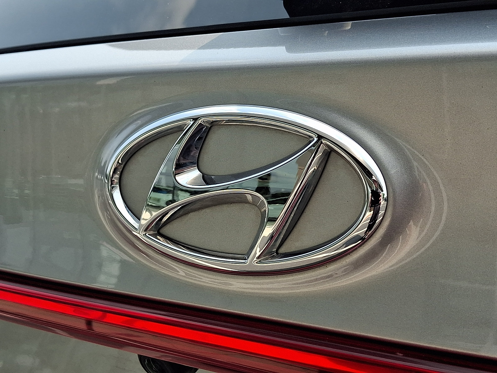 Used 2023 Hyundai Santa Fe SEL AWD/4WD image 31