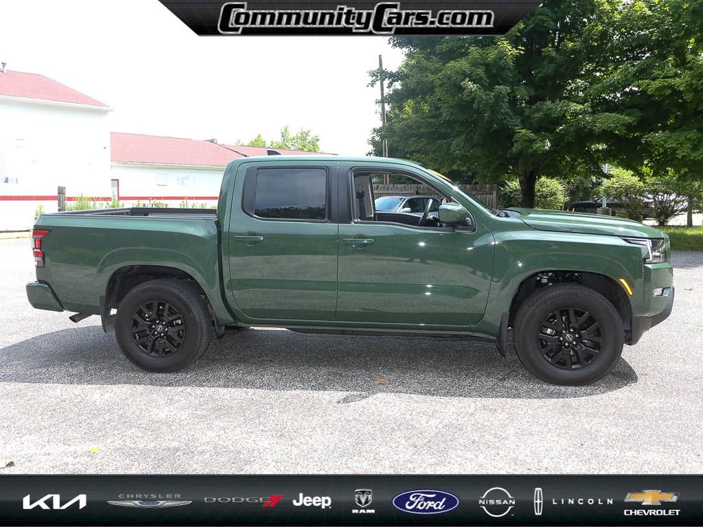 Used 2023 Nissan Frontier SV w/ SV Convenience Package image 9