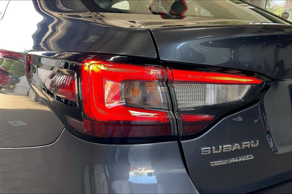 Used 2025 Subaru Legacy Premium AWD/4WD image 17