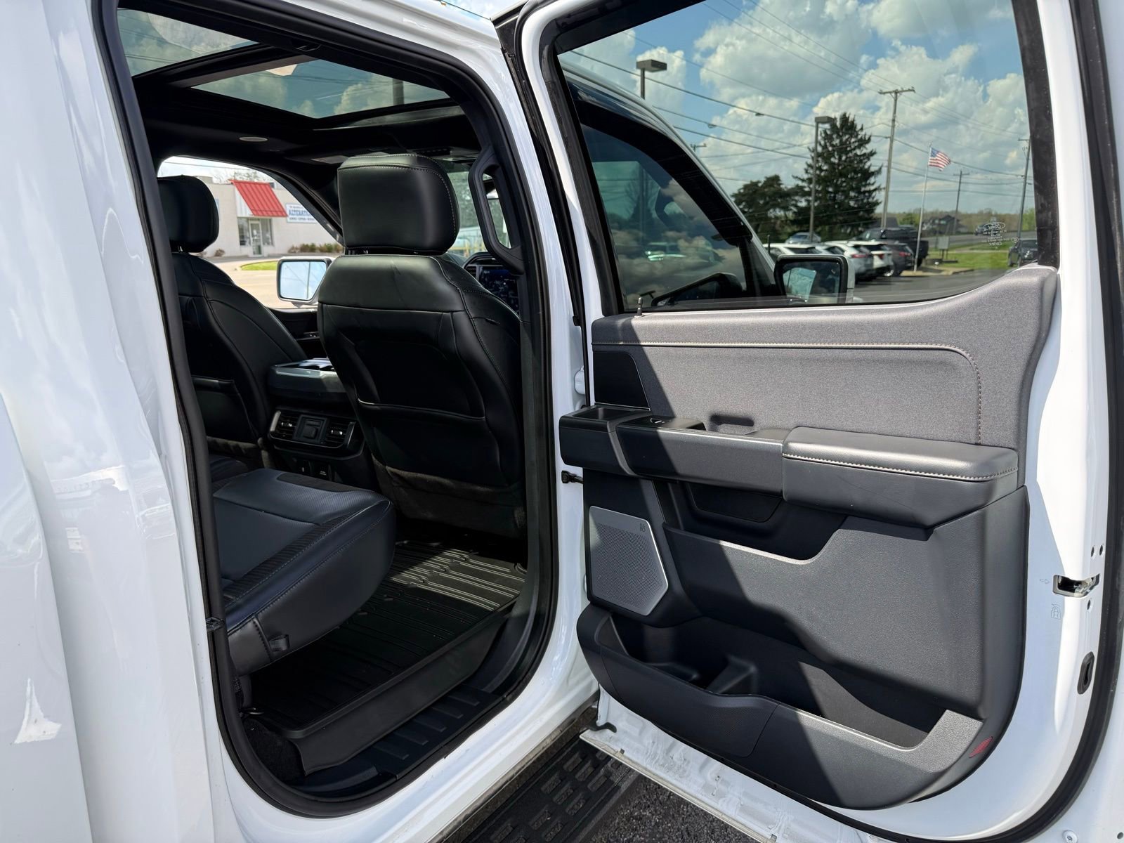 Used 2023 Ford F150 Raptor AWD/4WD image 53