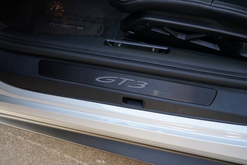 Used 2026 Porsche 911 GT3 image 22