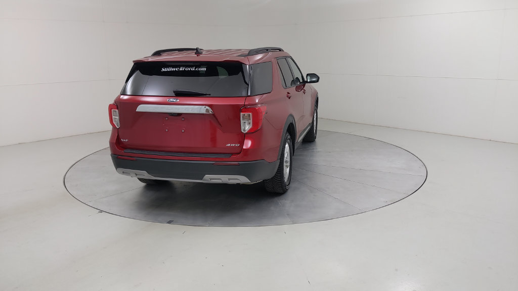 Certified 2022 Ford Explorer XLT w/ Equipment Group 202A AWD/4WD image 15