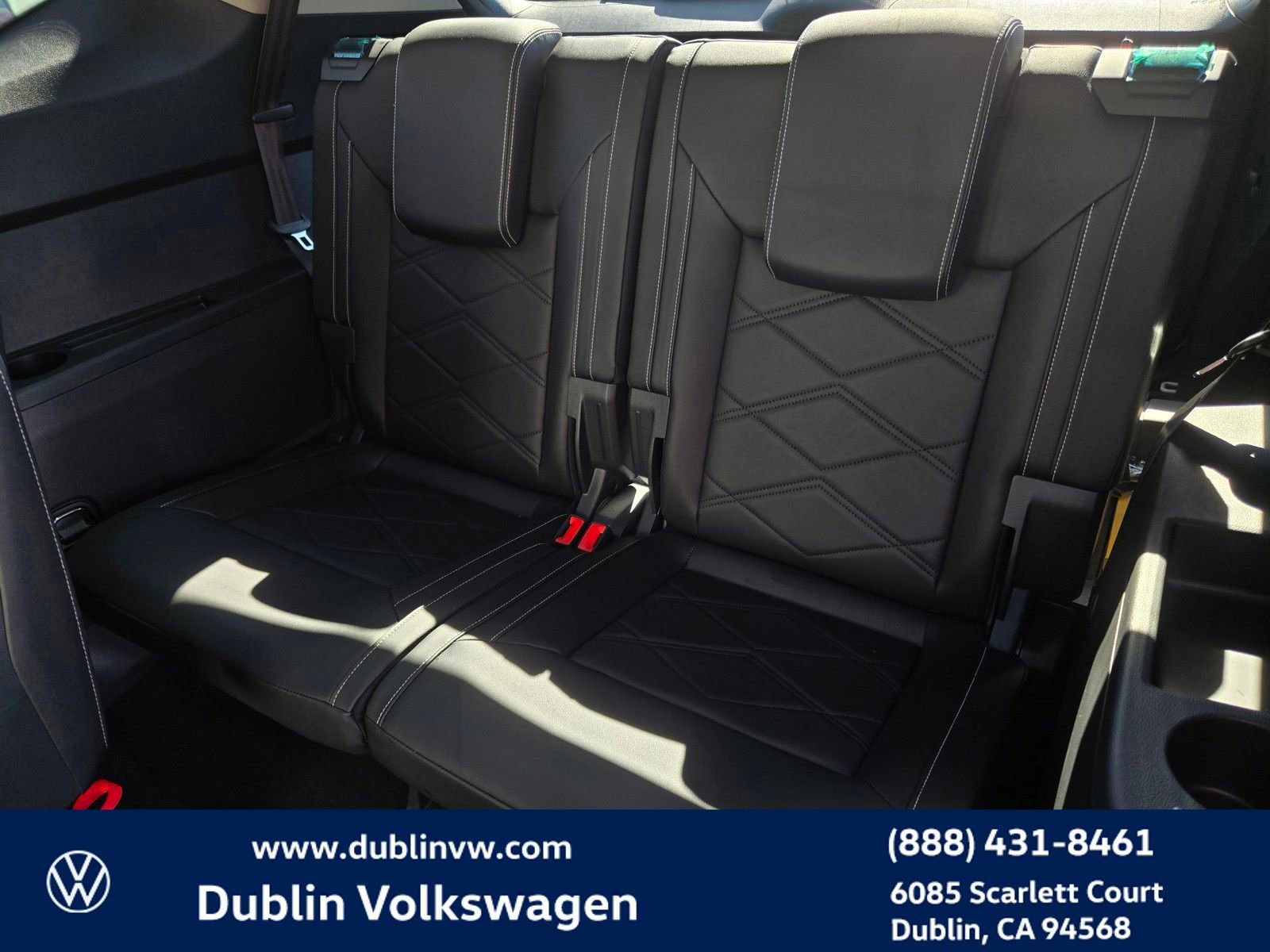 New 2026 Volkswagen Atlas SE FWD image 11