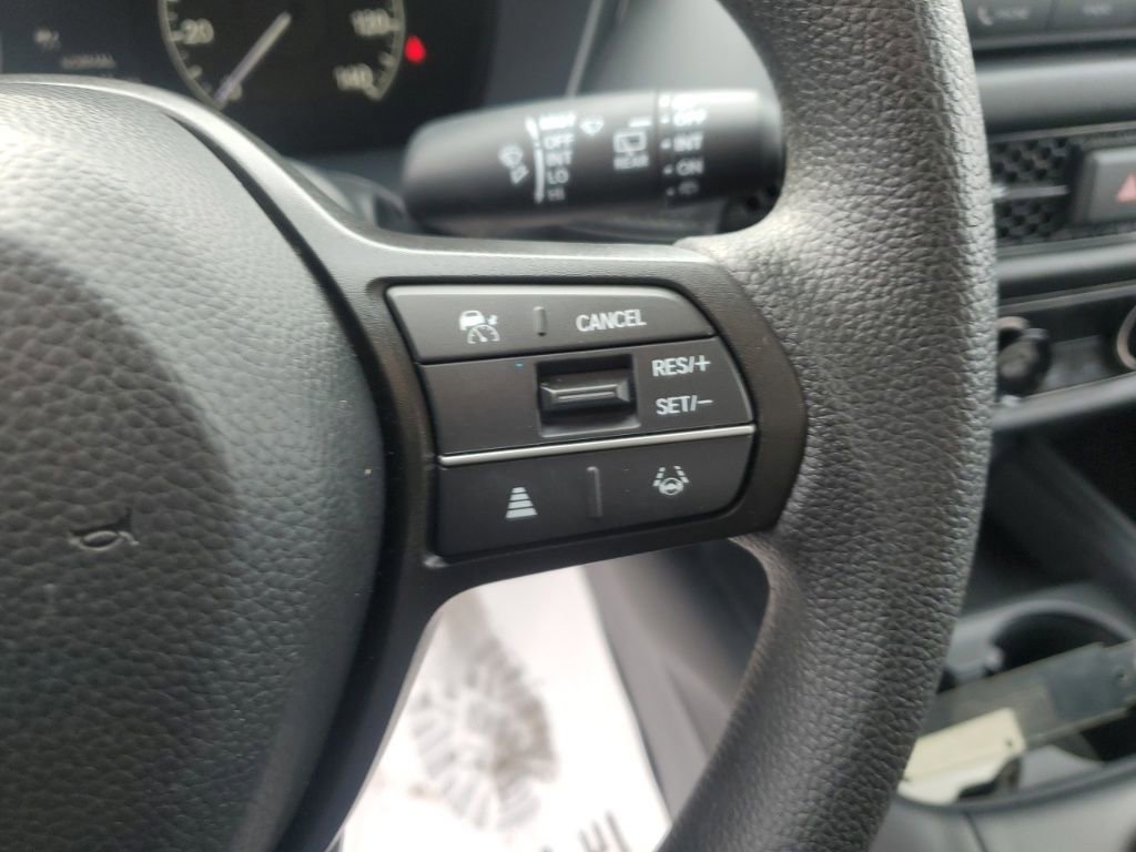 Certified 2025 Honda HR-V LX image 18