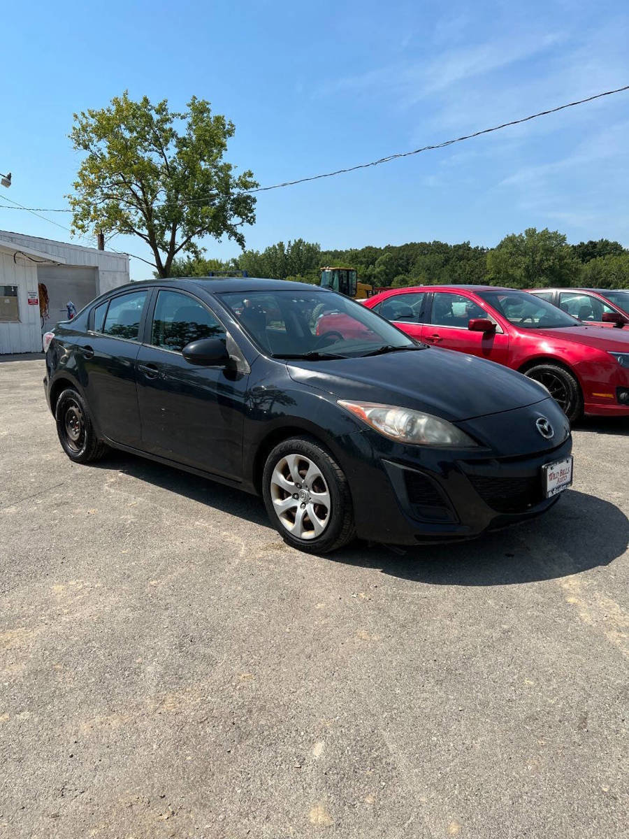 Used 2011 MAZDA MAZDA3 i Sport image 4