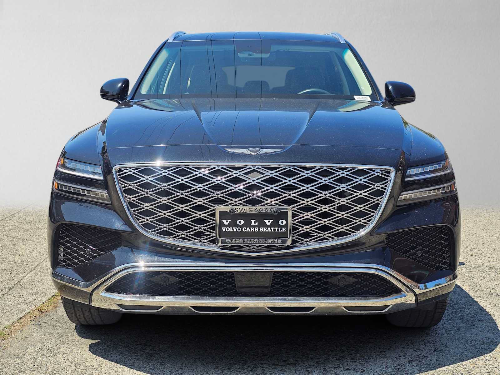 Used 2025 Genesis GV80 2.5T Standard AWD/4WD image 8