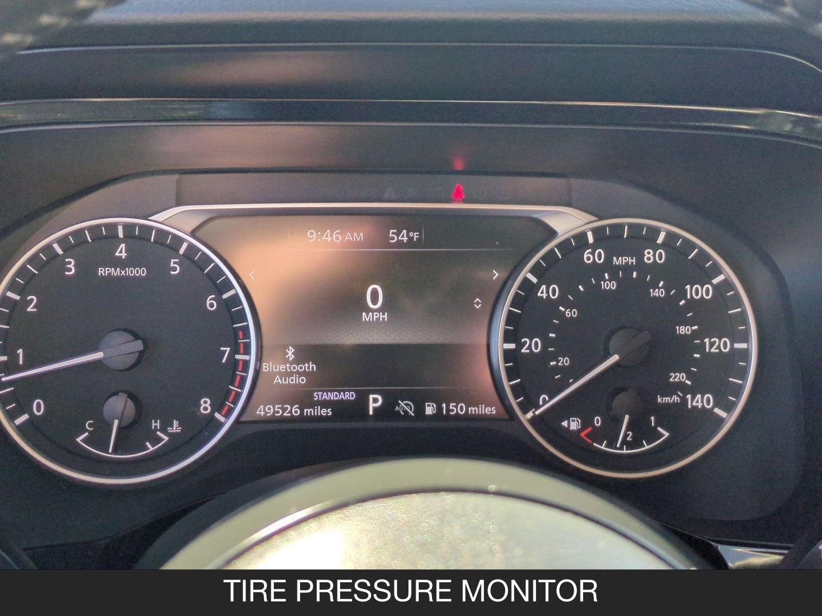 Used 2024 Nissan Pathfinder SV image 18