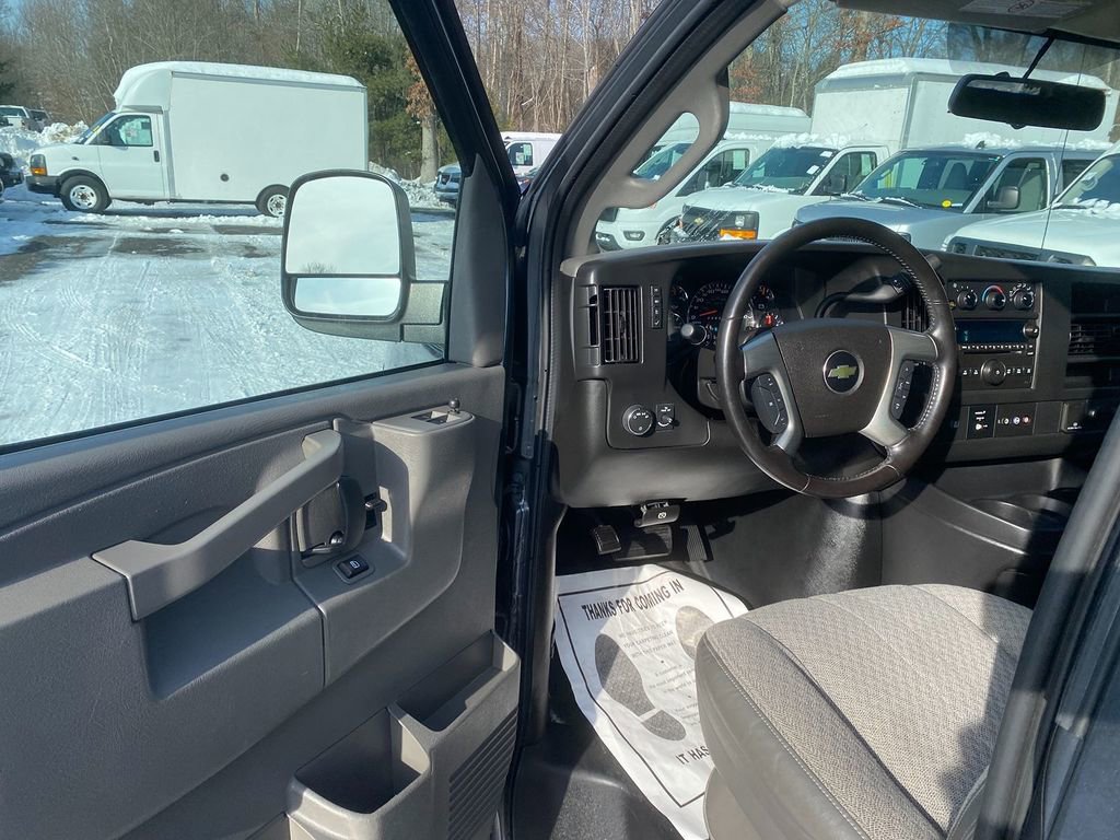 Used 2016 Chevrolet Express 2500 LS image 10