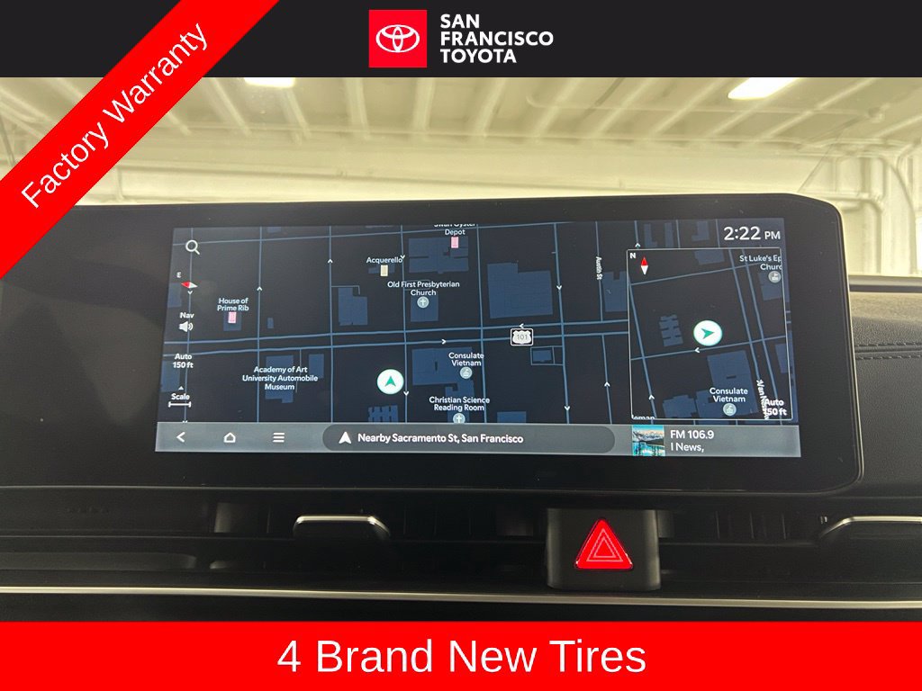 Used 2025 Kia Carnival EX FWD image 28