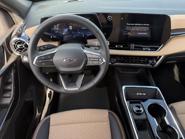 New 2026 Chevrolet Equinox ACTIV w/ Convenience Package III FWD image 13