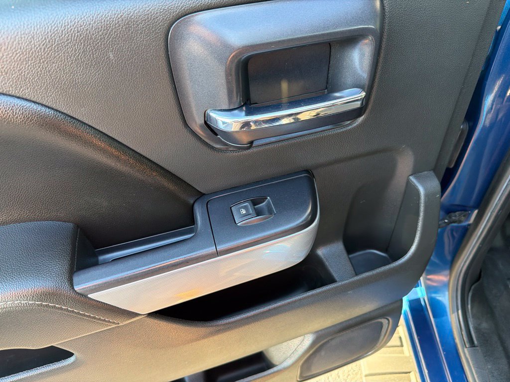 Used 2015 Chevrolet Silverado 1500 LT w/ All Star Edition AWD/4WD image 37